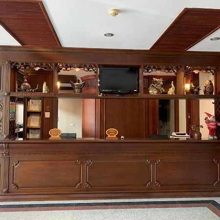 Leuxay Hotel Вьентьян Экстерьер фото