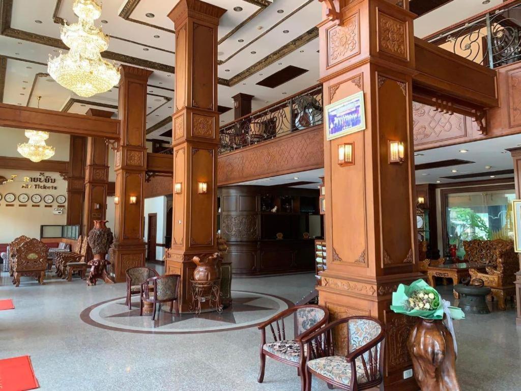 Leuxay Hotel Вьентьян Экстерьер фото