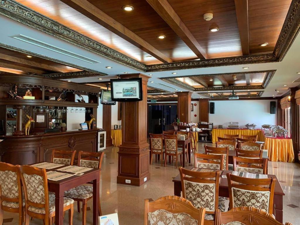 Leuxay Hotel Вьентьян Экстерьер фото
