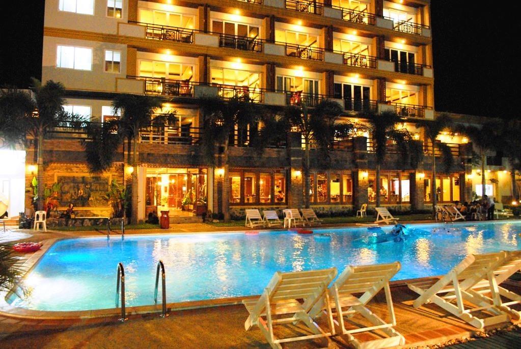 Leuxay Hotel Вьентьян Экстерьер фото